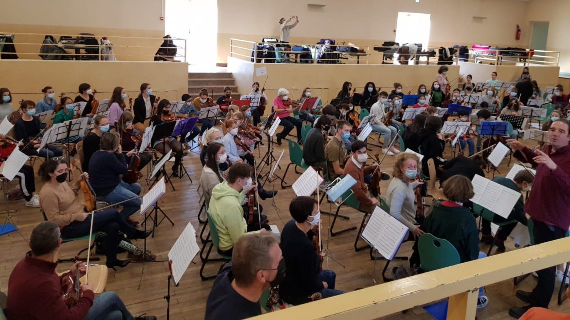 Concert des orchestres inter-écoles le 26 mars 2022 à Montceau-les-Mines